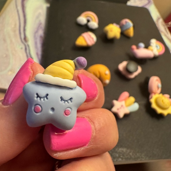 12 pcs 3D Resin Shoe Charms Set; Stars ⭐️ Moon Designs for Crocs, Sandals, Bags - Picture 5 of 8